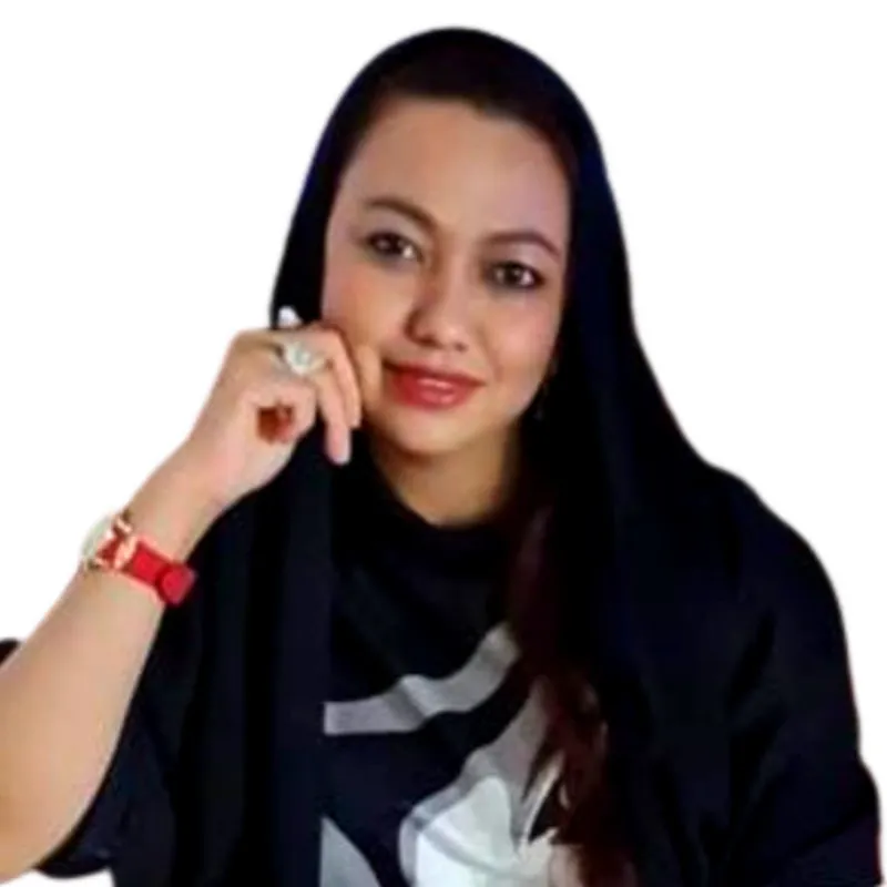 Family Vietnam In  DuBai